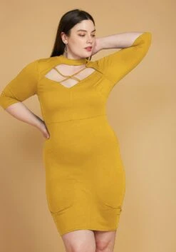 Plus Size Choker Neck Strappy Bodycon Dress