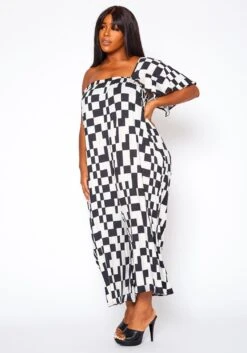 Plus Size Wide Legged Pocket Jumpsuit -Mini Dress Store 2020904 002 3