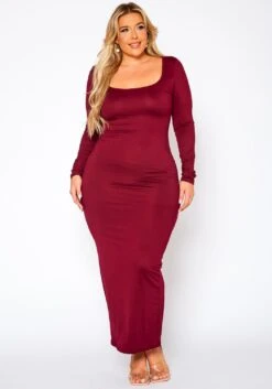 Plus Size Essential Long Sleeve Maxi Dress